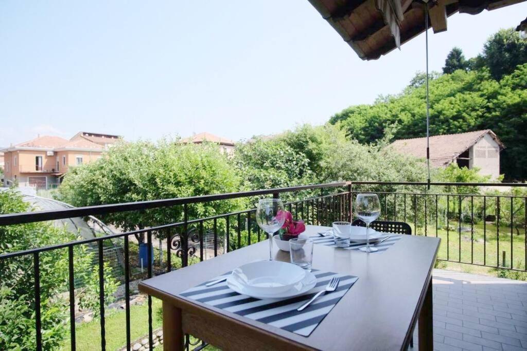 Il Vecchio Kiwi - House With Private Garden Villa Oleggio Castello Bagian luar foto